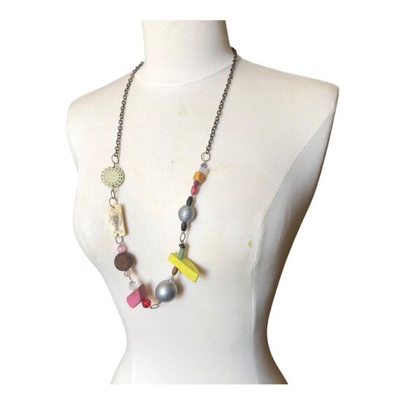 Vintage 1980’s Bohemian Multi Colors Shapes Materials Beaded Statement Necklace - Picture 2 of 9